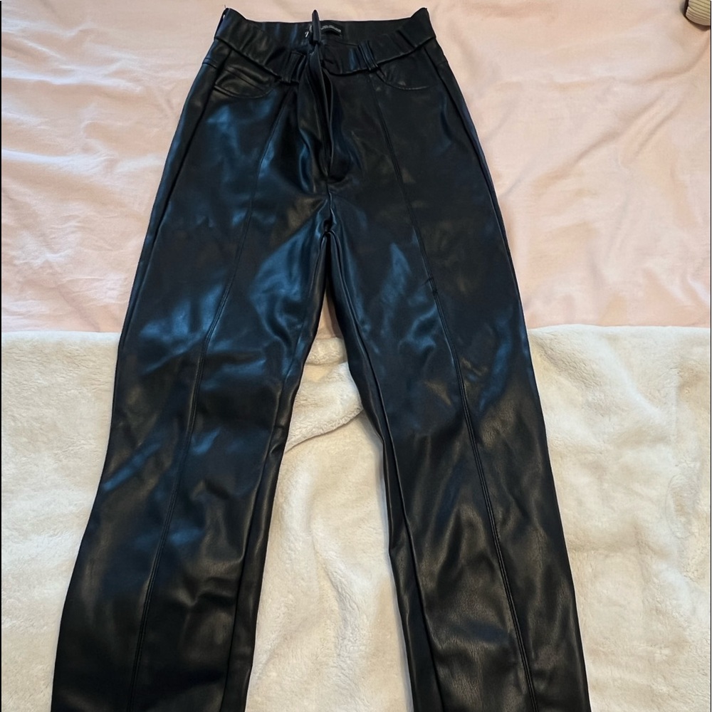 leather leggings
